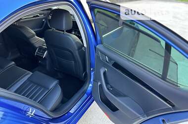 Лифтбек Skoda Superb 2020 в 