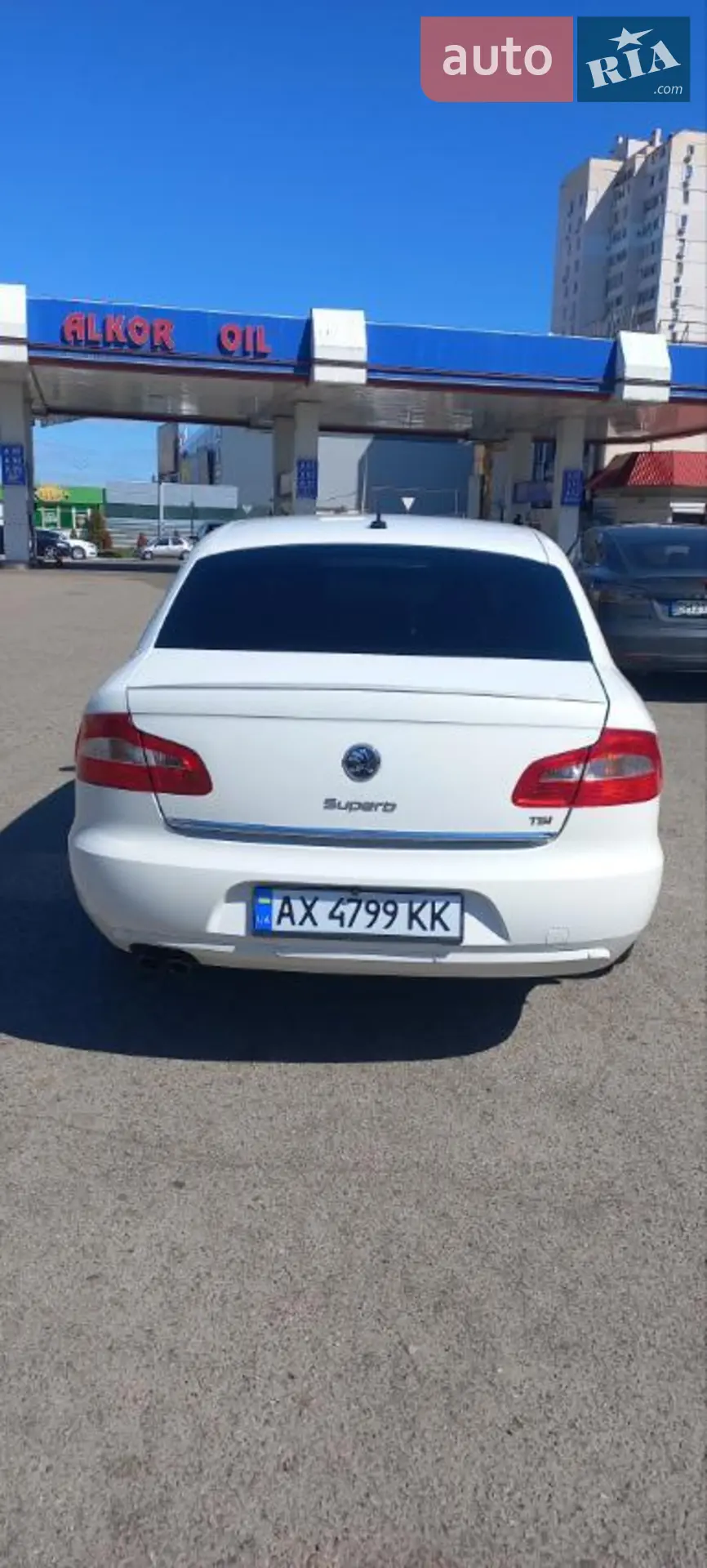 2010 Skoda Superb - мініатюра 3