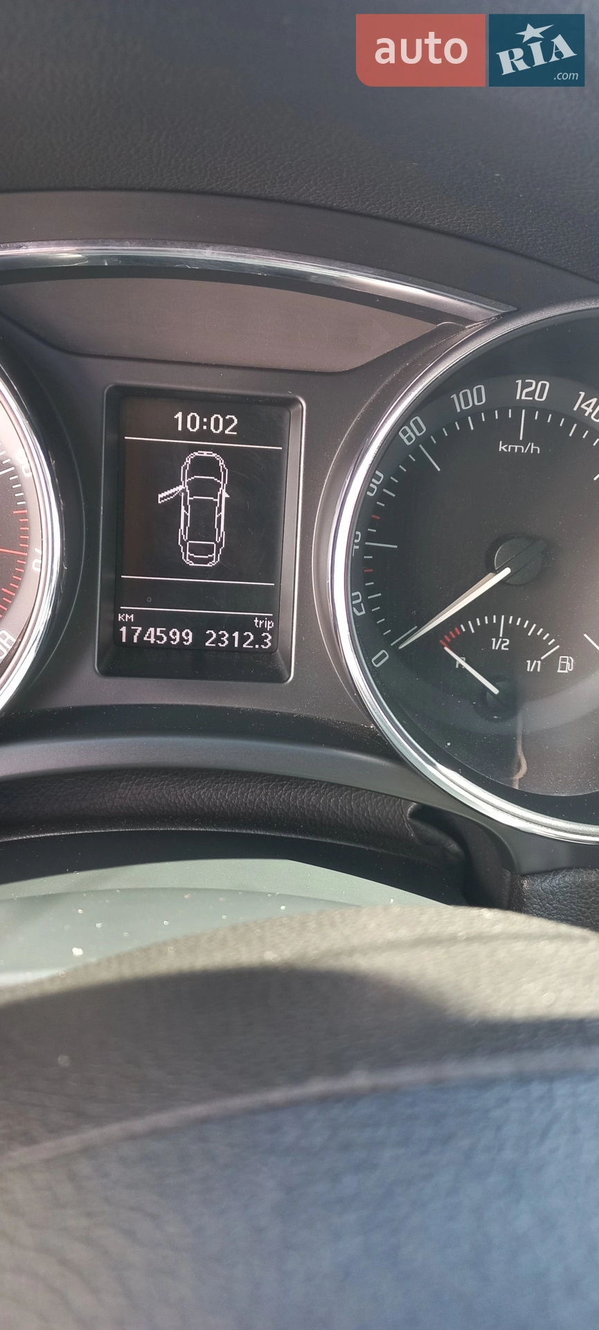 2010 Skoda Superb - мініатюра 13