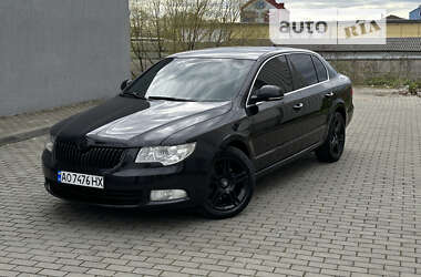 Лифтбек Skoda Superb 2008 в Мукачево