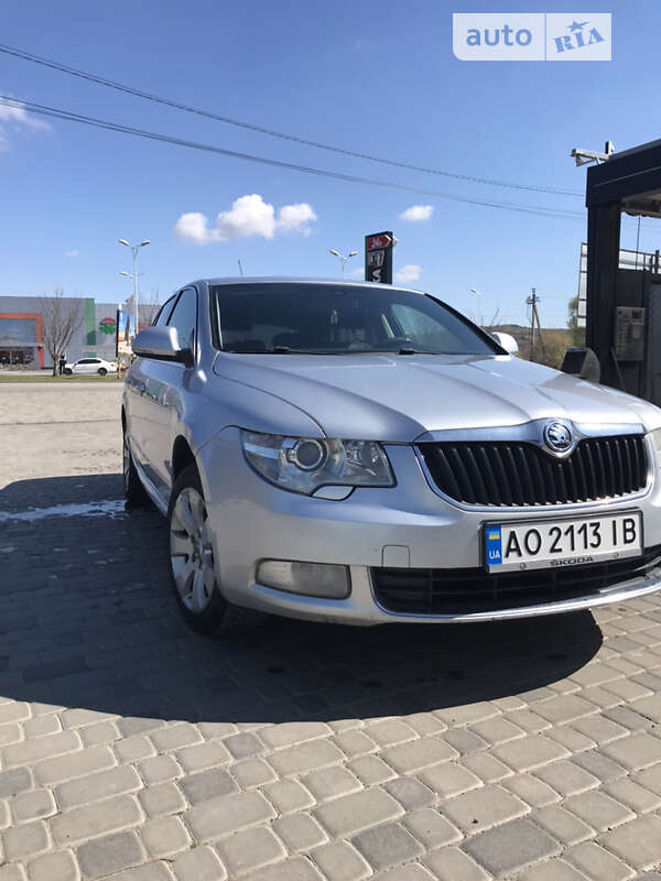 Ліфтбек Skoda Superb 2008 в Береговому