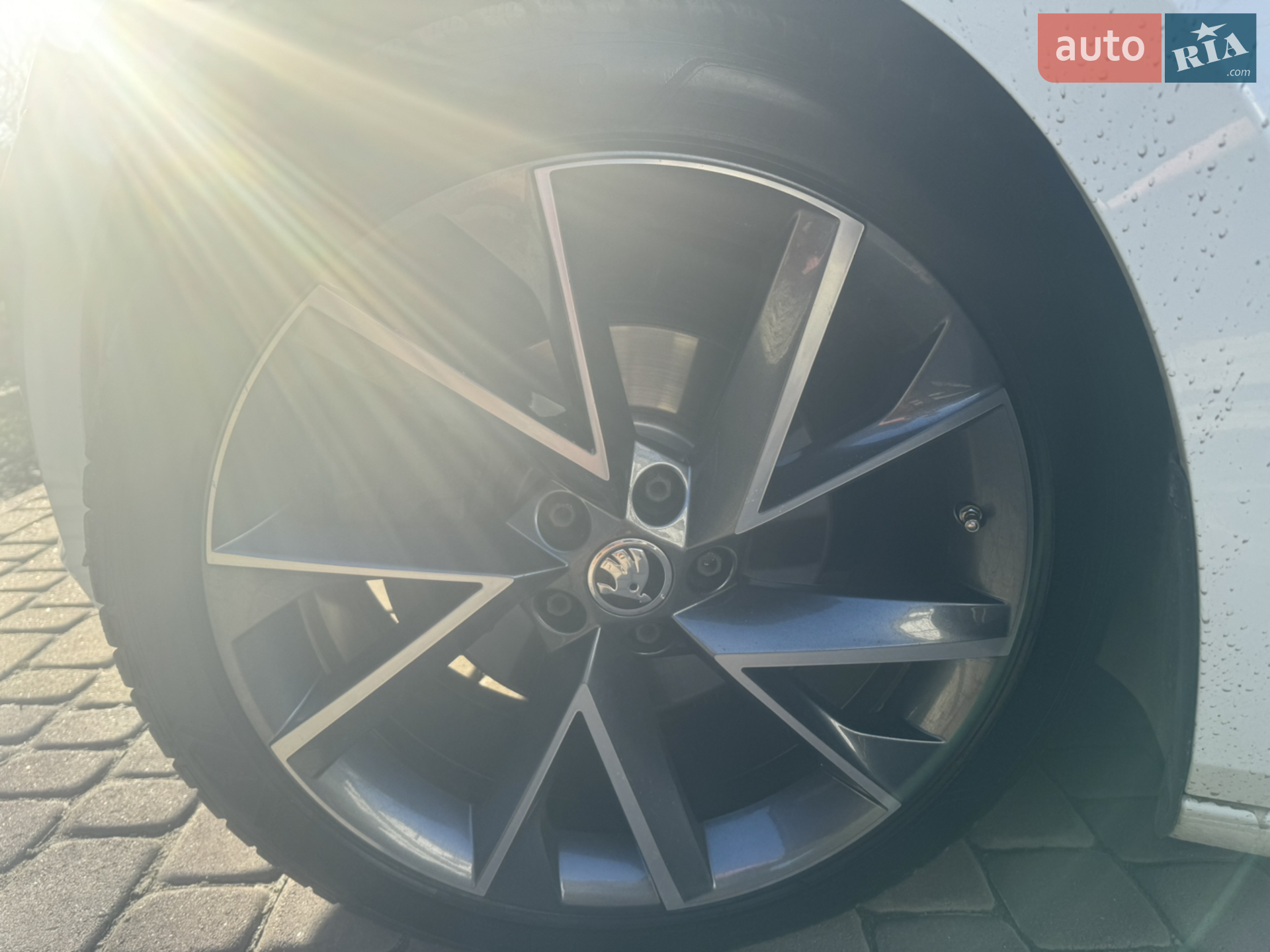 2017 Skoda Superb - мініатюра 15