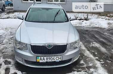 Універсал Skoda Superb 2011 в Києві