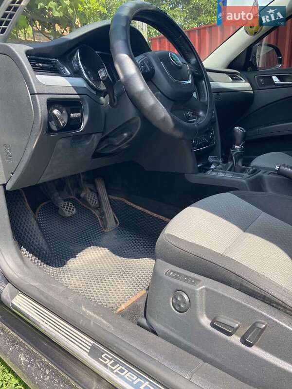 Универсал Skoda Superb 2012 в Полтаве