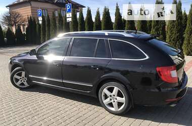 Универсал Skoda Superb 2010 в Львове