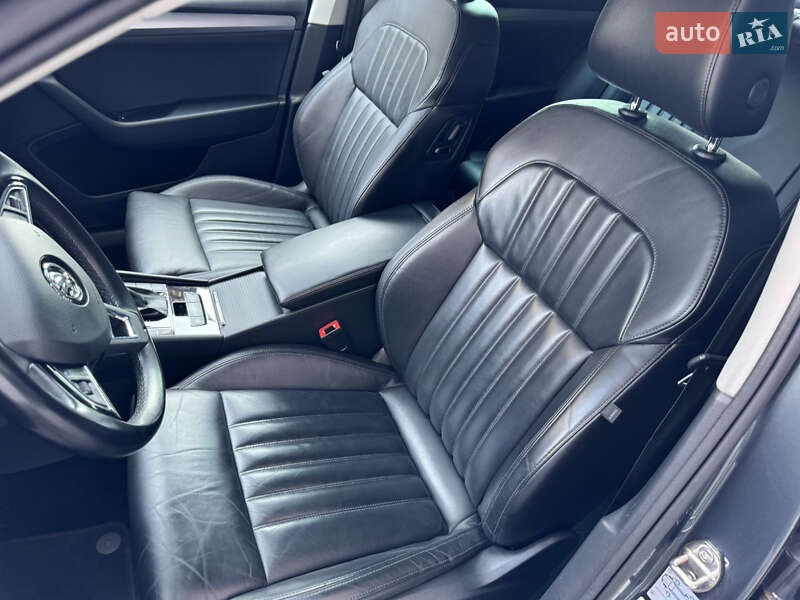 Лифтбек Skoda Superb 2018 в Киеве