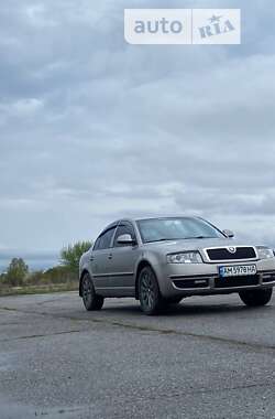 Лифтбек Skoda Superb 2007 в Житомире