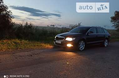 Універсал Skoda Superb 2012 в Львові