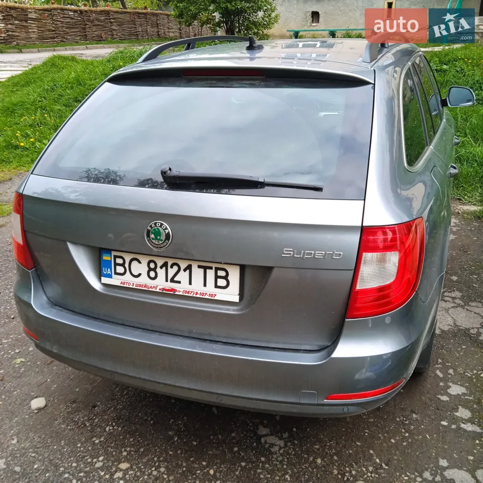 2011 Skoda Superb - мініатюра 17