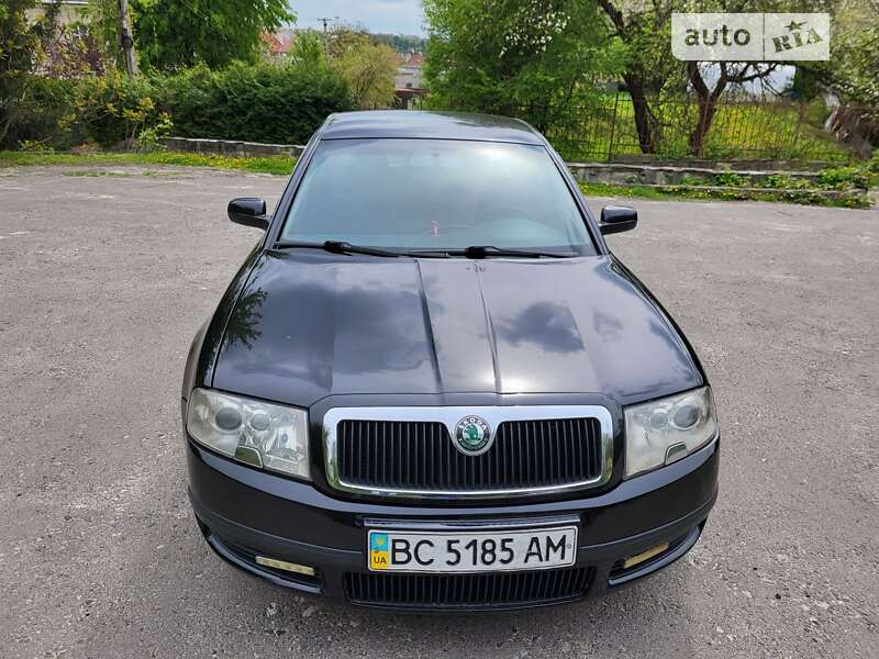 Ліфтбек Skoda Superb 2006 в Львові