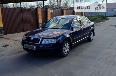 Лифтбек Skoda Superb 2004 в Черкассах