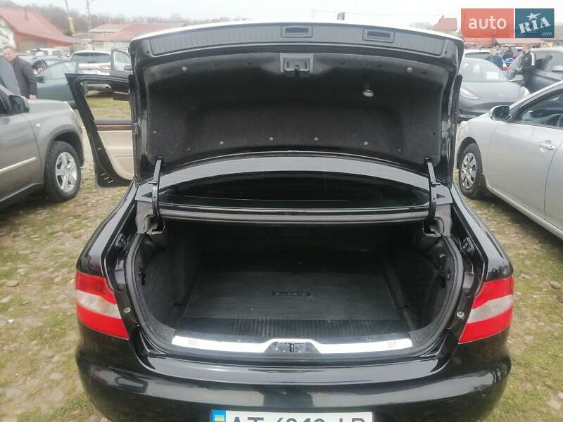 Лифтбек Skoda Superb 2010 в Ивано-Франковске фото 20 Лифтбек Skoda Superb 2010 в Ивано-Франковске