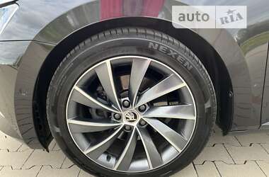 Ліфтбек Skoda Superb 2017 в Ужгороді