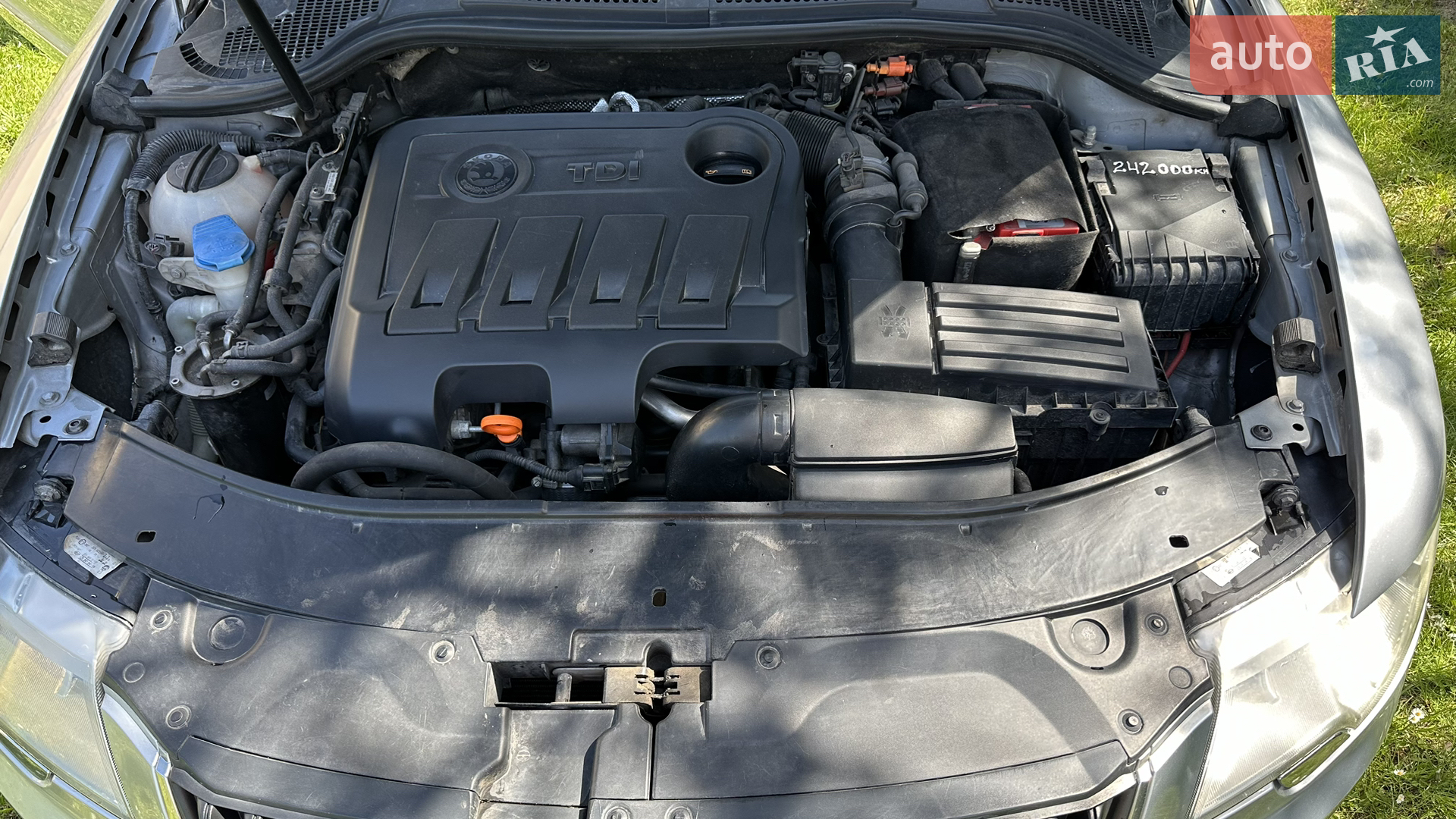 2010 Skoda Superb - мініатюра 27