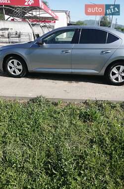 Ліфтбек Skoda Superb 2017 в Ужгороді