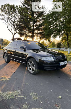 Ліфтбек Skoda Superb 2007 в Малині