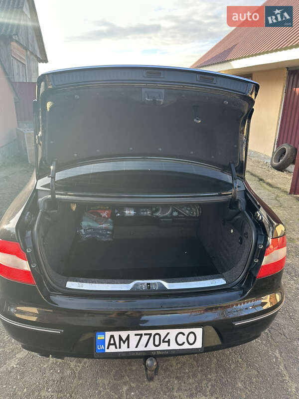 Универсал Skoda Superb 2010 в Житомире