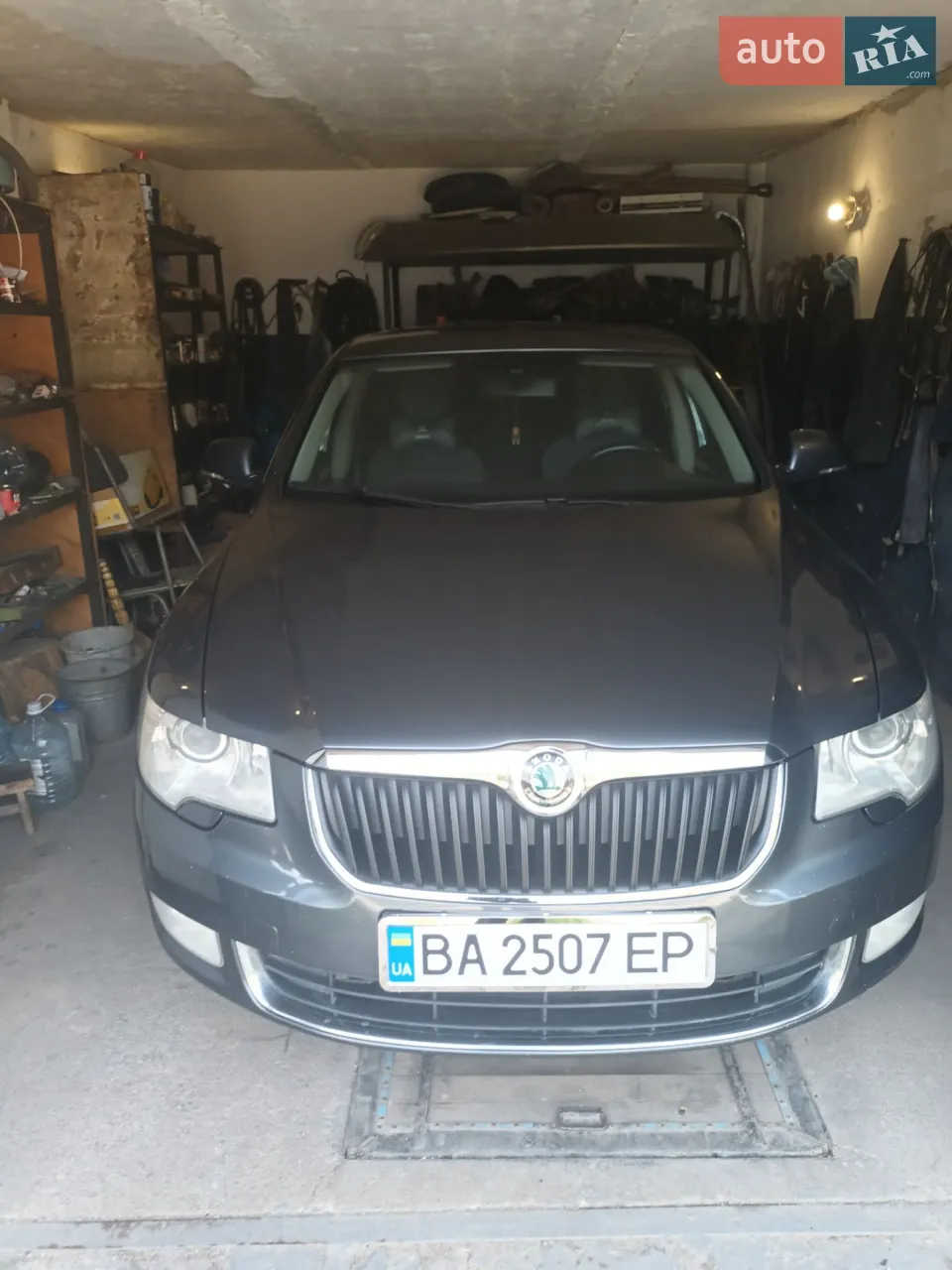 2010 Skoda Superb - мініатюра 21