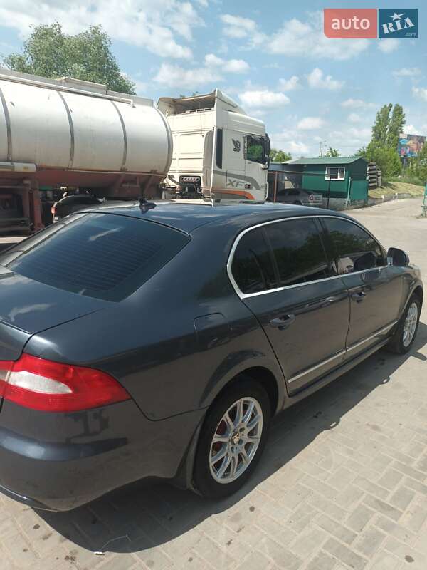 Лифтбек Skoda Superb 2009 в Кропивницком фото 10 Лифтбек Skoda Superb 2009 в Кропивницком