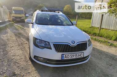 Універсал Skoda Superb 2013 в Тячеві