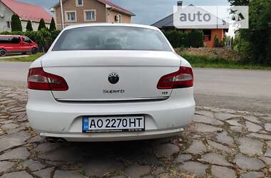 Лифтбек Skoda Superb 2013 в Ужгороде