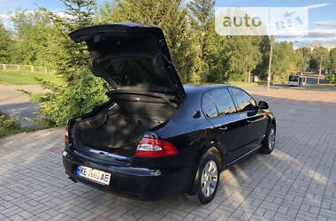 Ліфтбек Skoda Superb 2011 в Запоріжжі