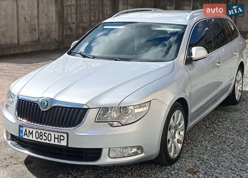 Skoda Superb 2011