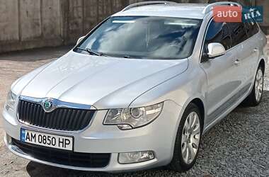 Универсал Skoda Superb 2011 в 