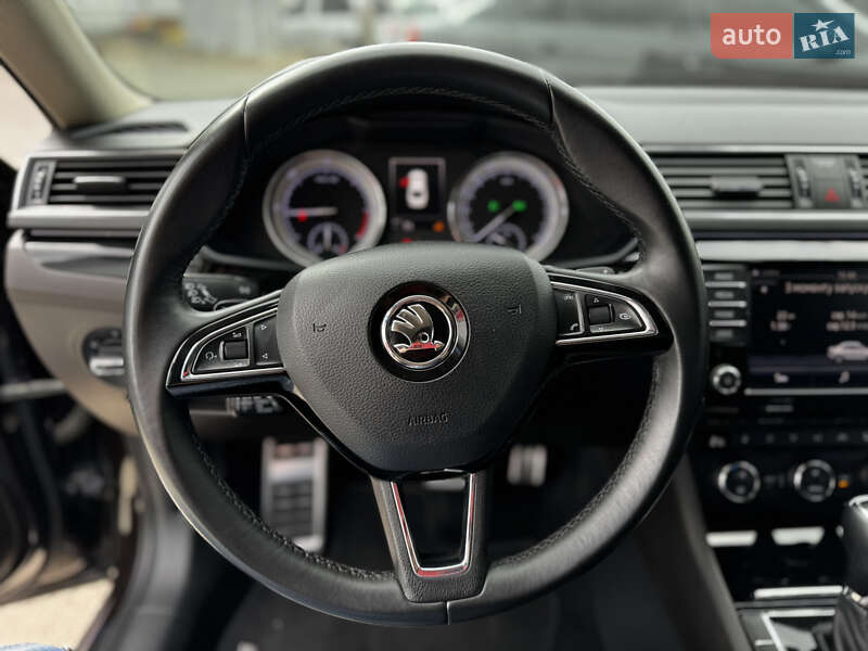 Лифтбек Skoda Superb 2016 в Звягеле