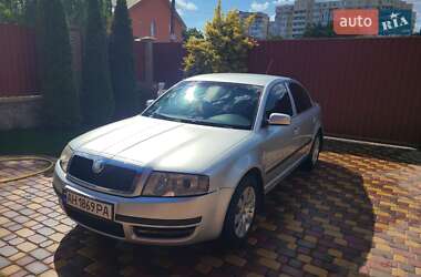 Лифтбек Skoda Superb 2004 в Виннице