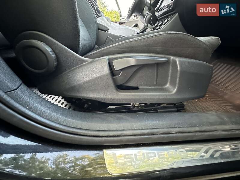 Ліфтбек Skoda Superb 2016 в Житомирі