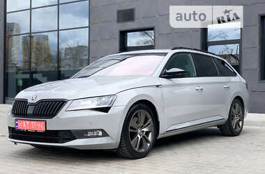 Универсал Skoda Superb 2018 в Киеве