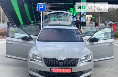 Универсал Skoda Superb 2018 в Киеве