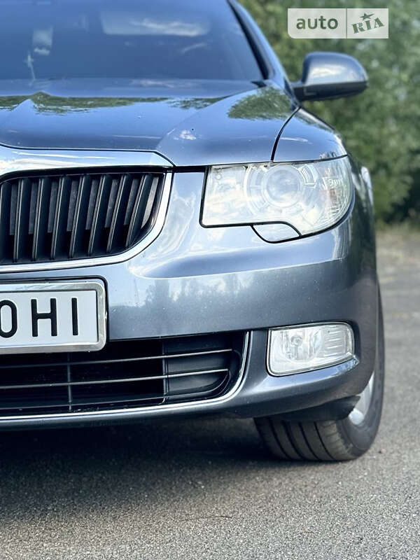 Лифтбек Skoda Superb 2008 в Иванкове