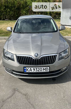 Ліфтбек Skoda Superb 2014 в Києві