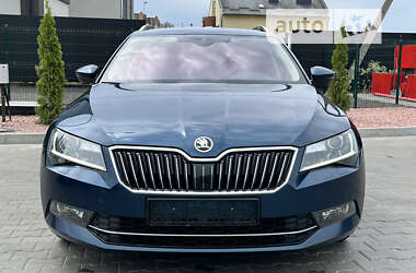 Универсал Skoda Superb 2019 в Луцке