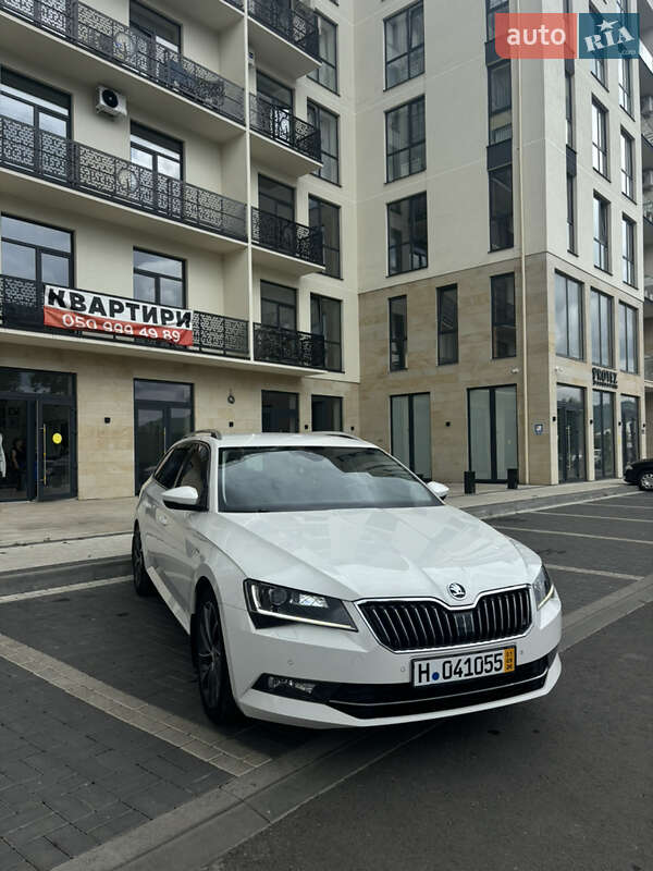 Универсал Skoda Superb 2016 в Мукачево