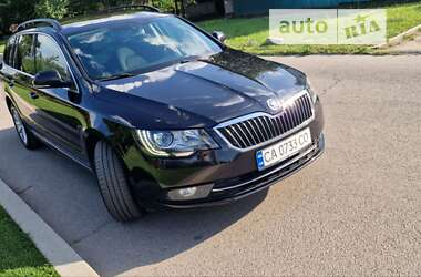 Универсал Skoda Superb 2014 в Умани