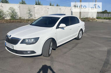 Ліфтбек Skoda Superb 2013 в 