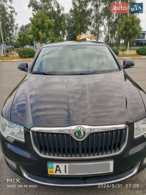 Лифтбек Skoda Superb 2011 в Киеве