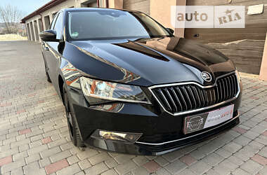 Лифтбек Skoda Superb 2017 в Ивано-Франковске