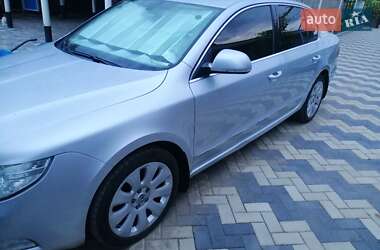 Лифтбек Skoda Superb 2011 в Кривом Озере