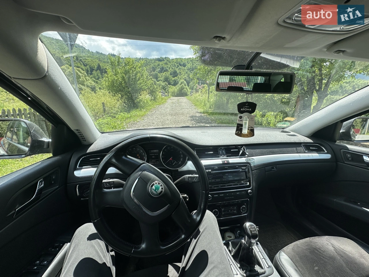 2011 Skoda Superb - мініатюра 10