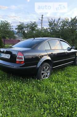 Ліфтбек Skoda Superb 2006 в Надвірній