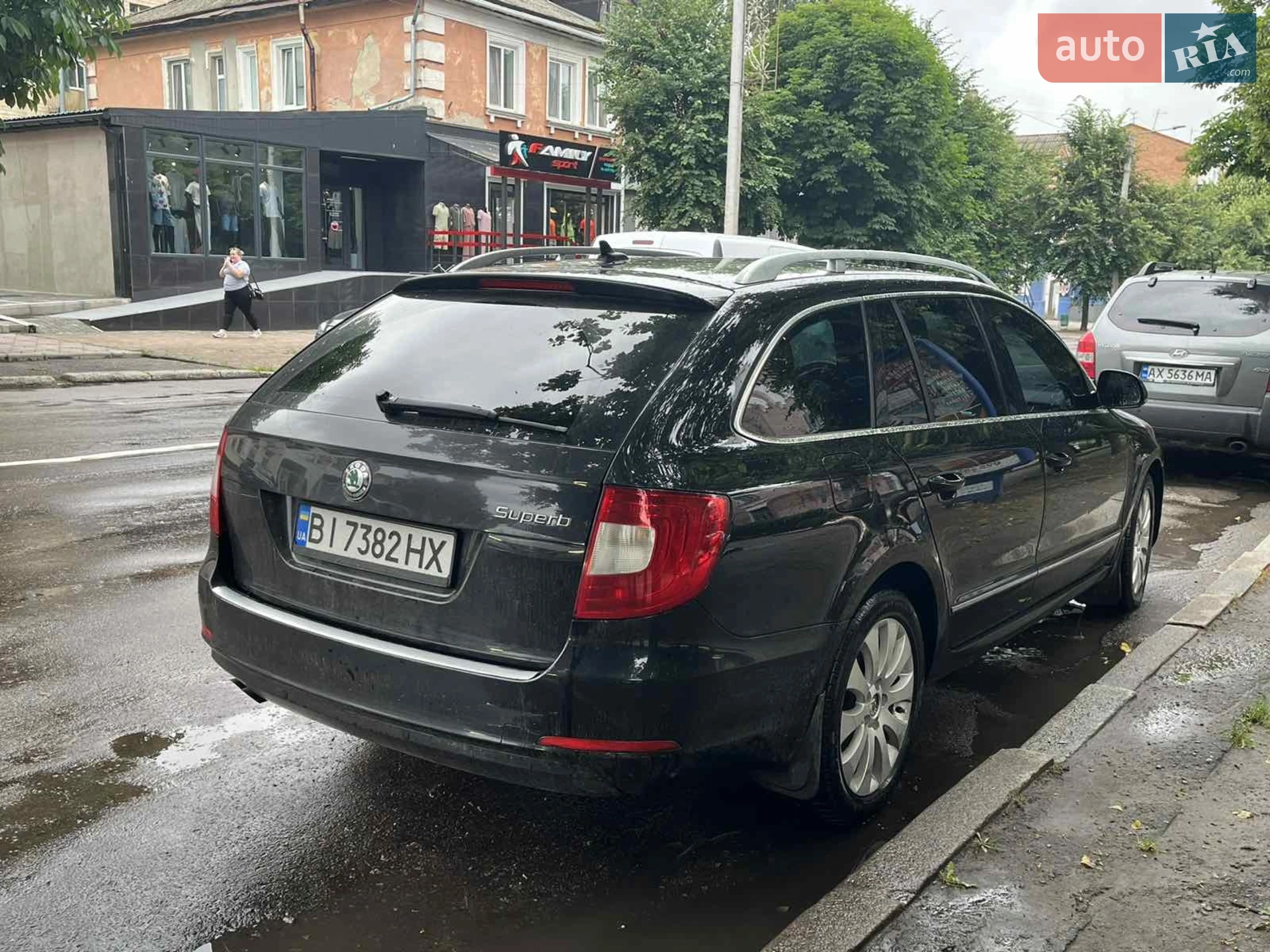 2010 Skoda Superb - мініатюра 11