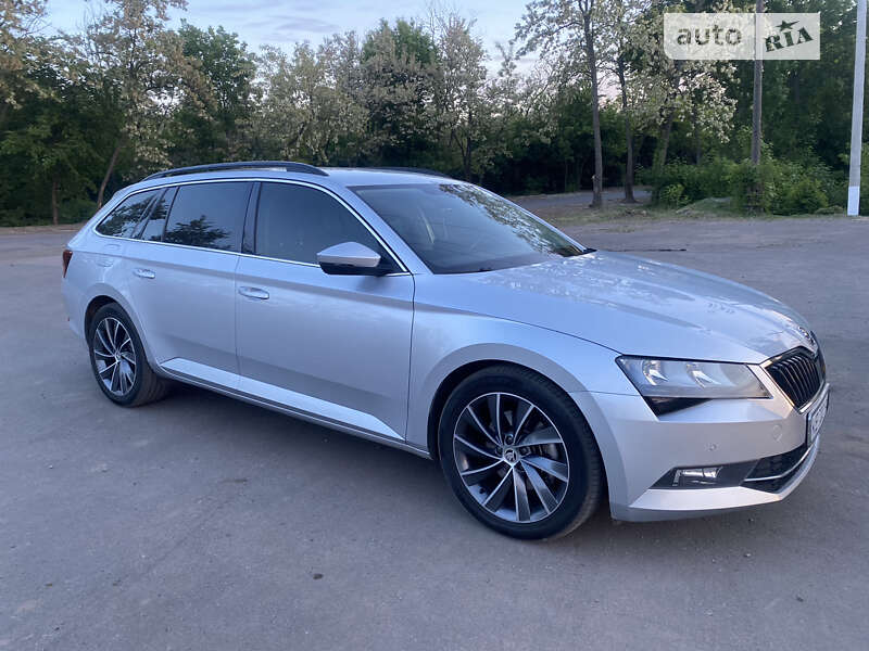 Skoda Superb 2016