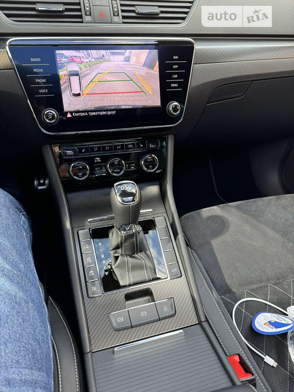 Универсал Skoda Superb 2020 в Луцке