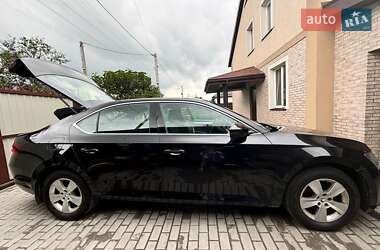 Ліфтбек Skoda Superb 2019 в 
