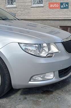 Универсал Skoda Superb 2011 в 