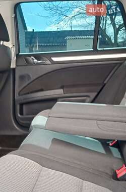 Универсал Skoda Superb 2011 в 